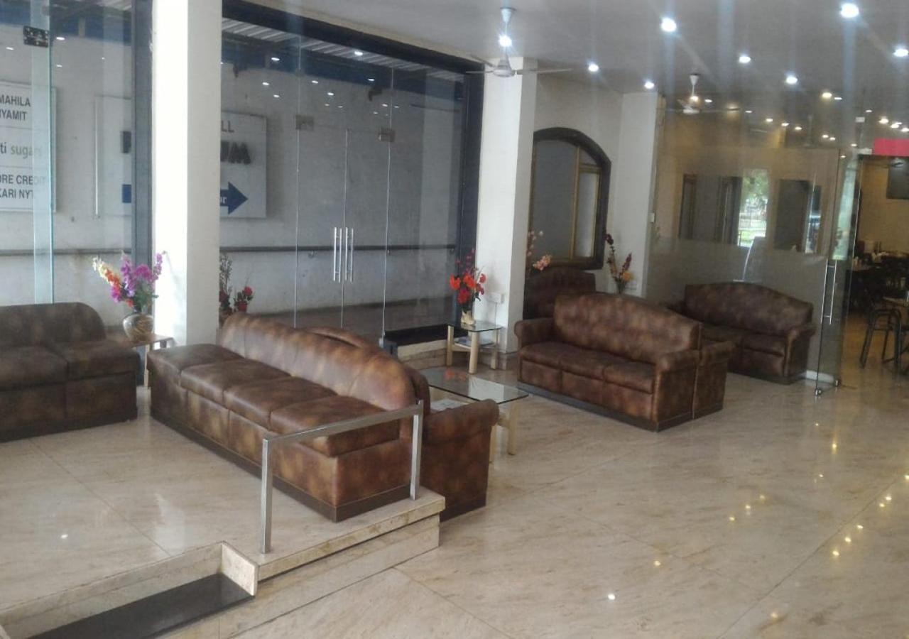 Hotel Adarsha Palace Belgaum Exterior foto